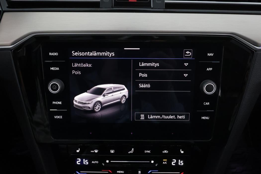 VOLKSWAGEN Passat 2021