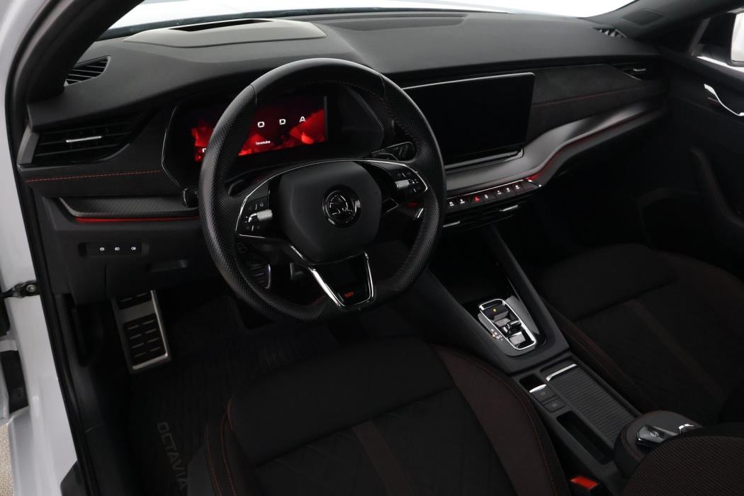 SKODA Octavia 2021