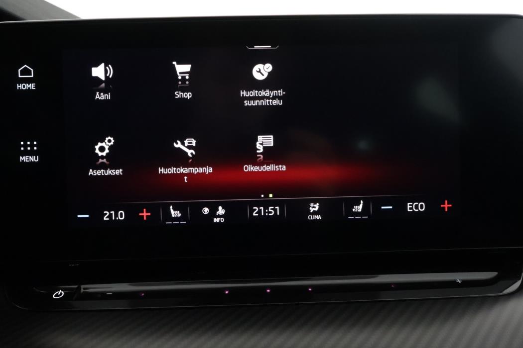 SKODA Octavia 2021
