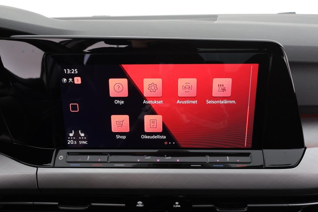 VOLKSWAGEN Golf 2021