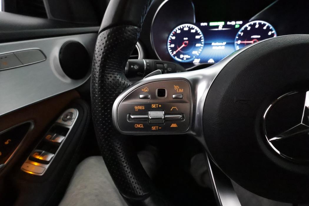 MERCEDES-BENZ C 2020