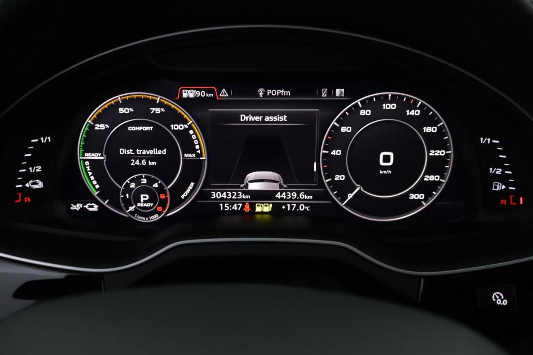 AUDI Q7 2016