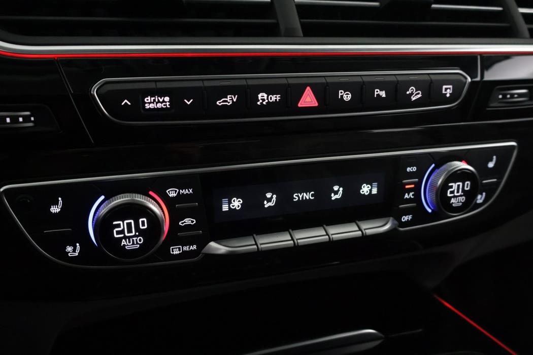 AUDI Q7 2016