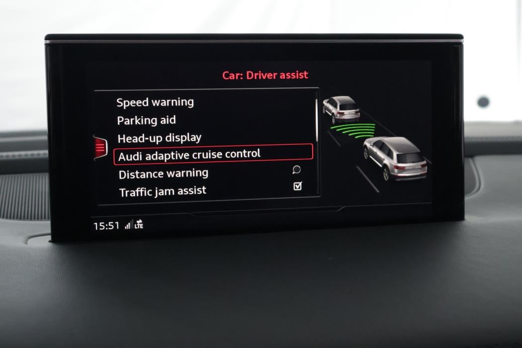 AUDI Q7 2016