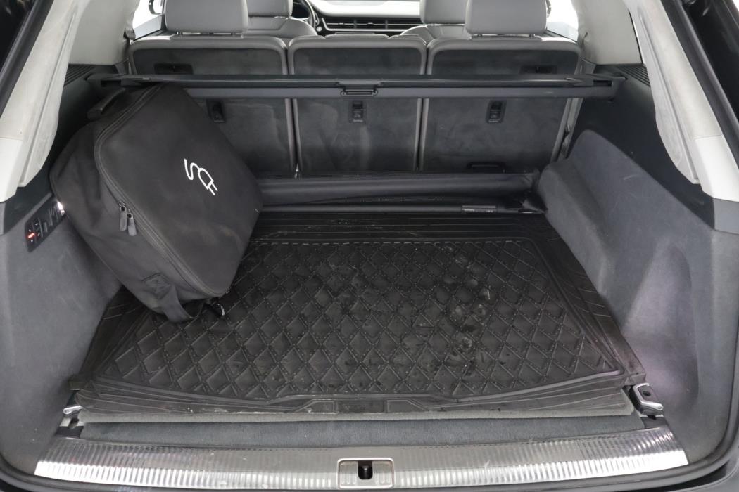 AUDI Q7 2016