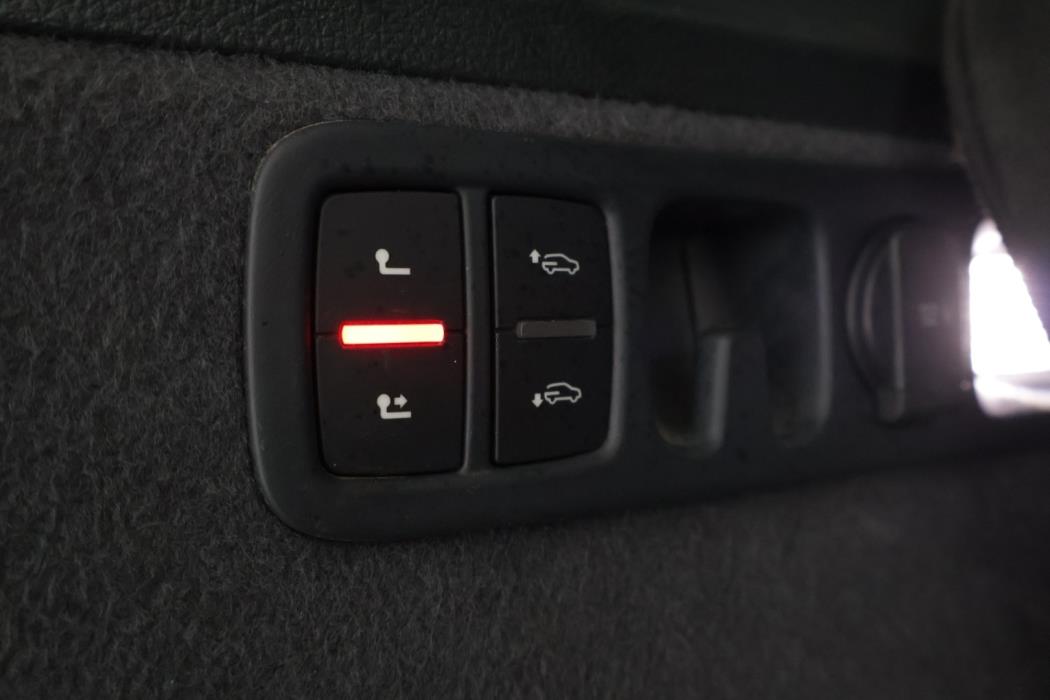 AUDI Q7 2016