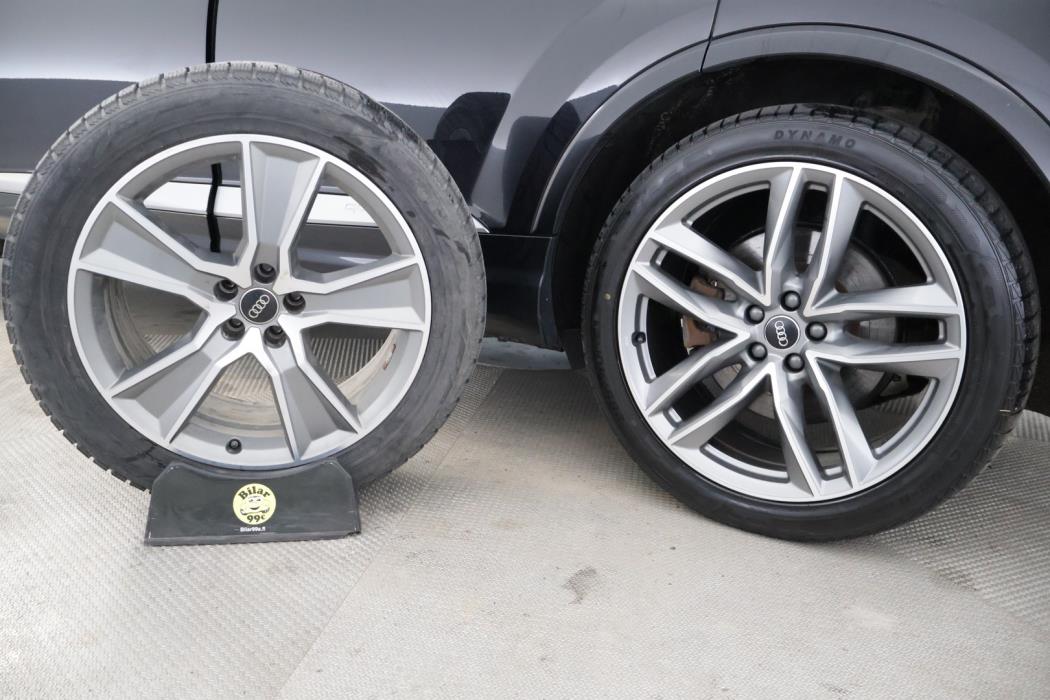 AUDI Q7 2016
