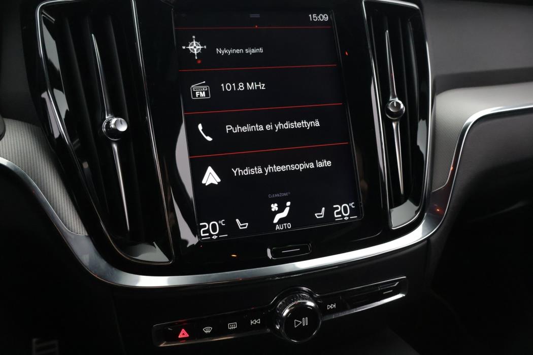 VOLVO V60 2020