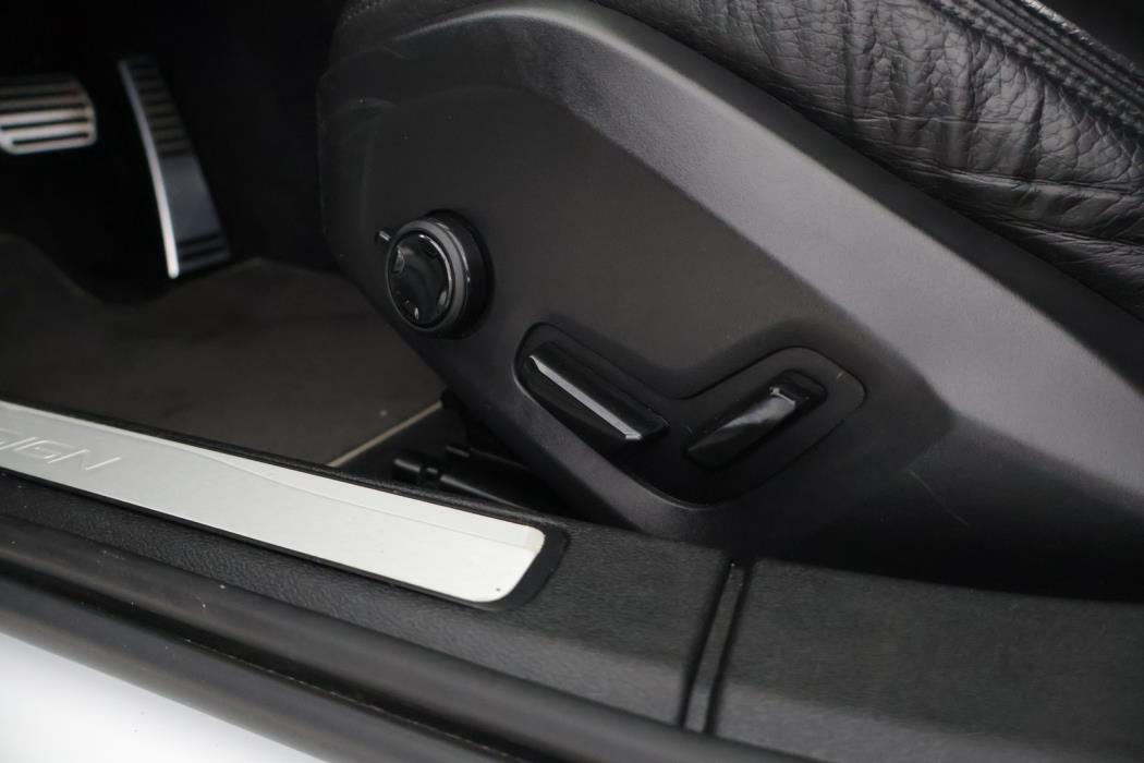 VOLVO V60 2020