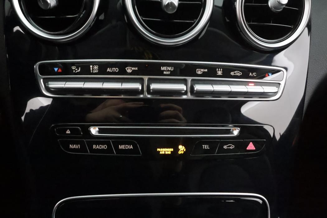 MERCEDES-BENZ C 2015