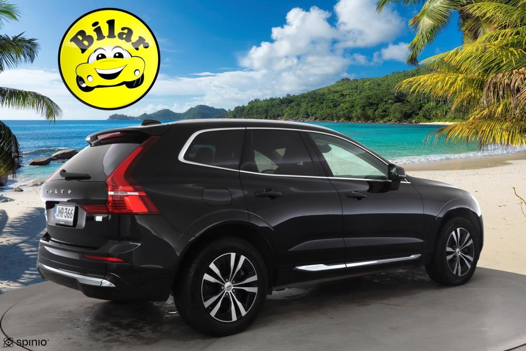 VOLVO XC60 2023