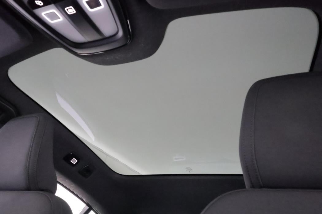 VOLVO C40 2023