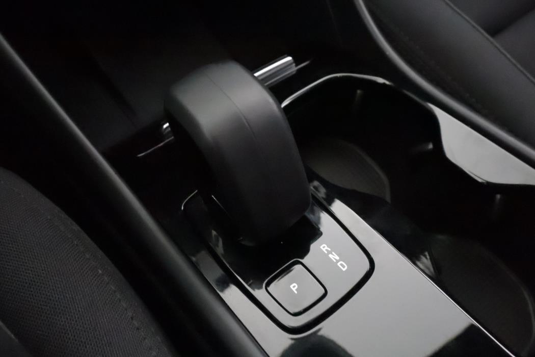 VOLVO C40 2023
