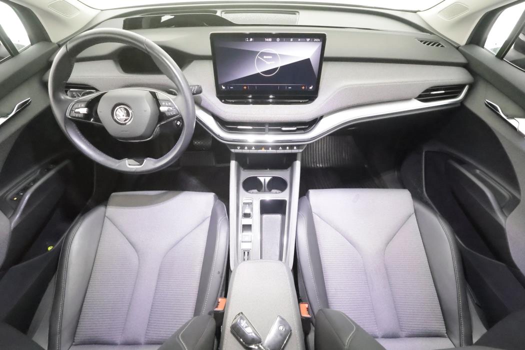 SKODA Enyaq 2023