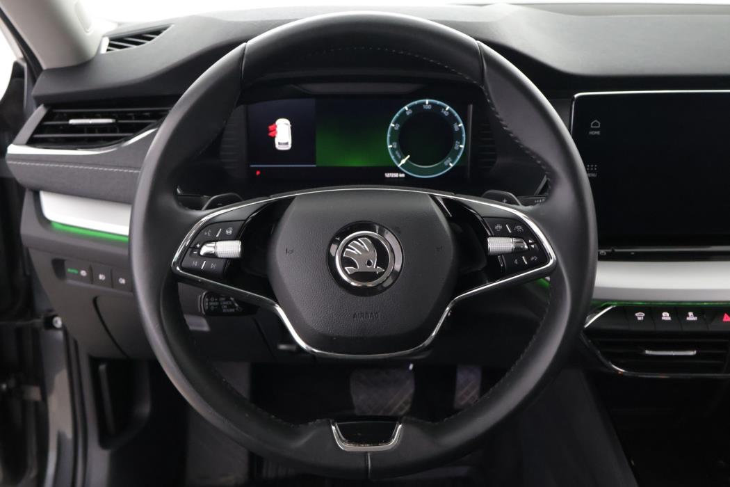 SKODA Octavia 2024