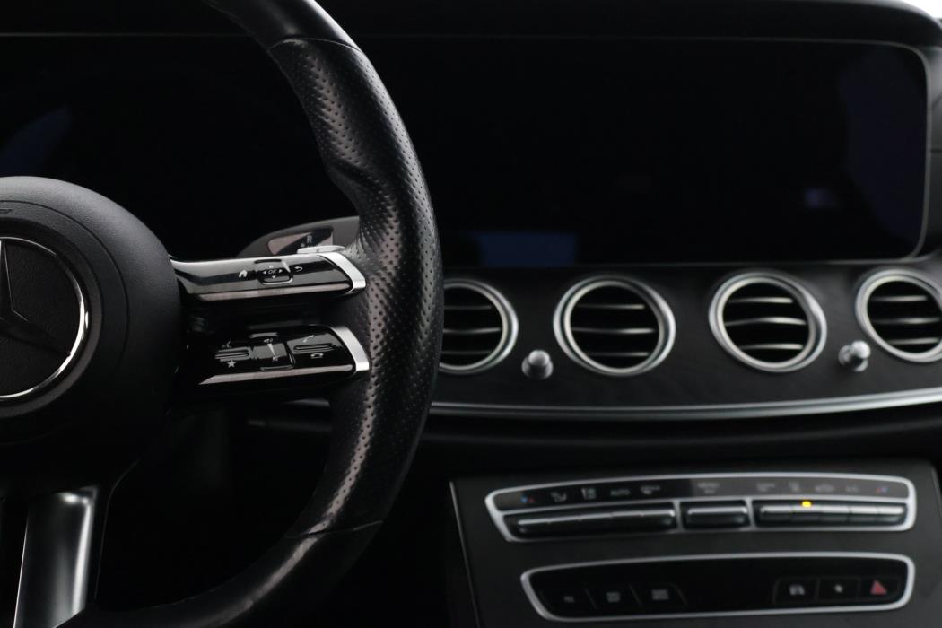 MERCEDES-BENZ E 2021