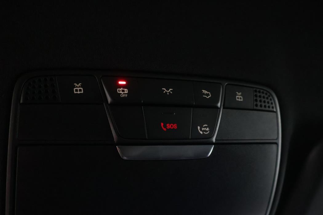 MERCEDES-BENZ E 2021