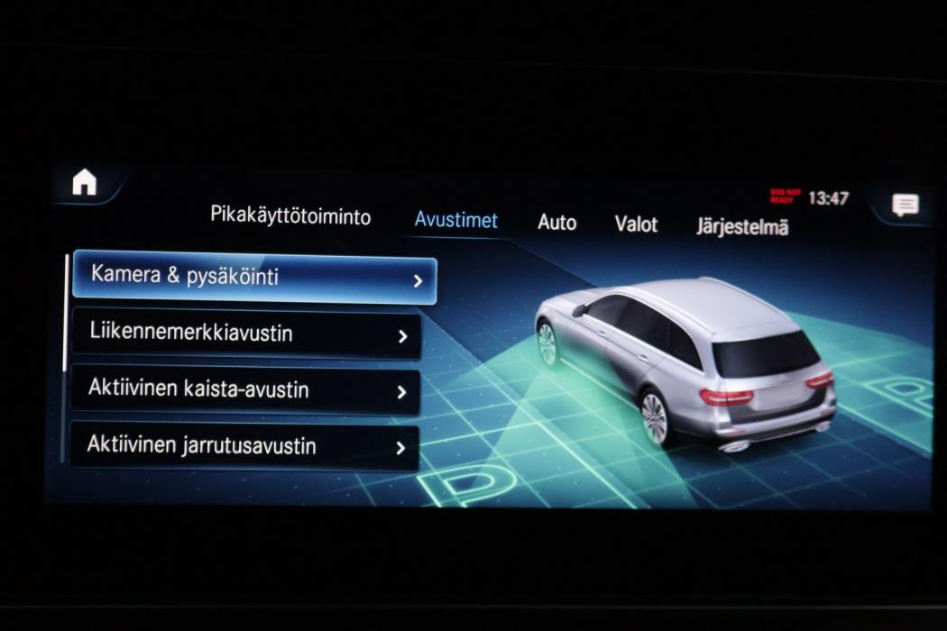 MERCEDES-BENZ E 2021