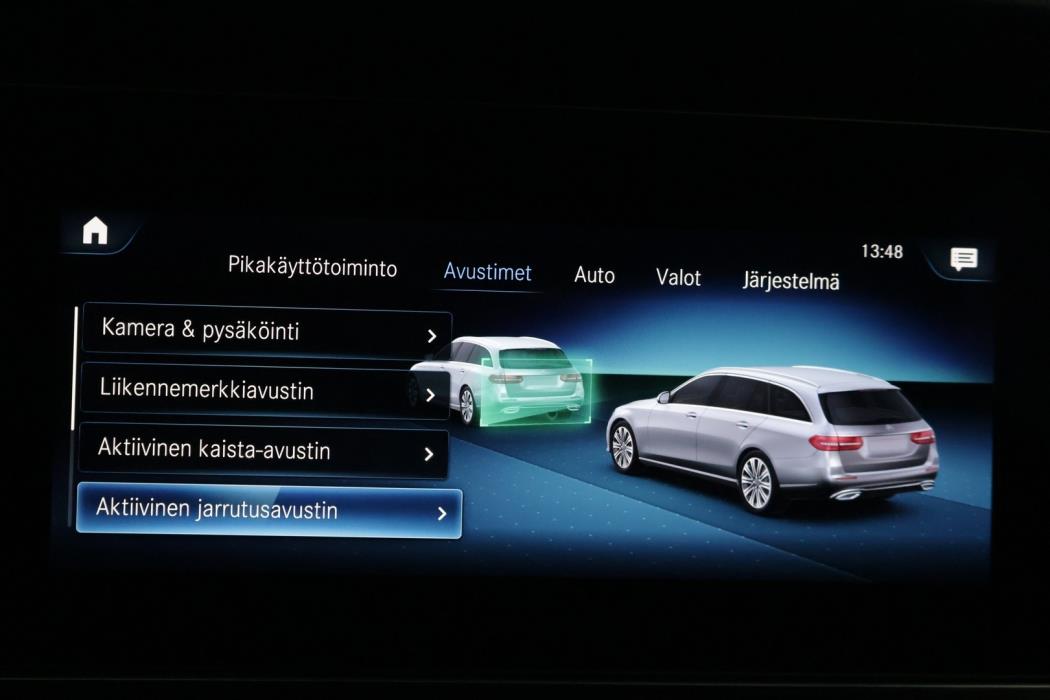 MERCEDES-BENZ E 2021