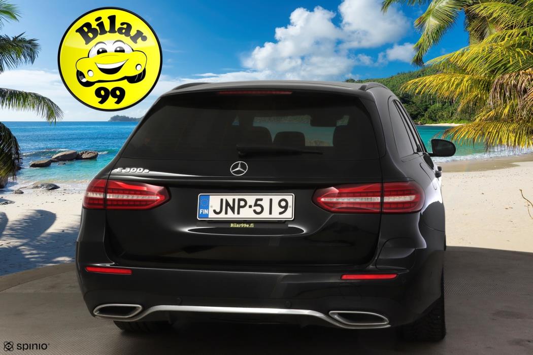 MERCEDES-BENZ E 2021