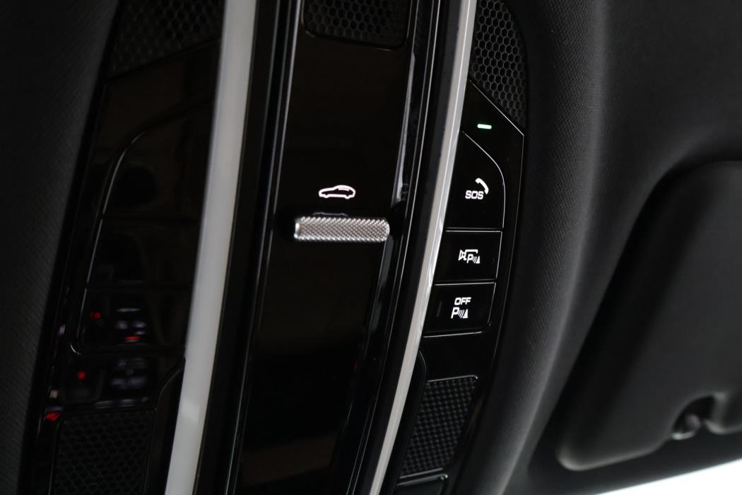 PORSCHE Cayenne 2020