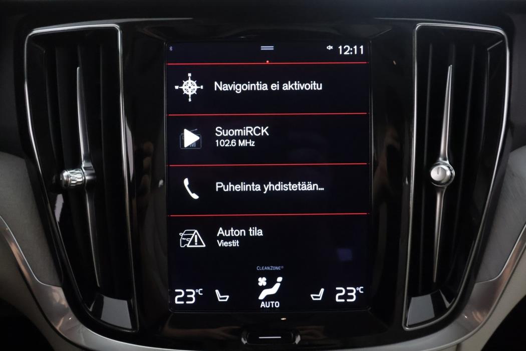 VOLVO V60 2022