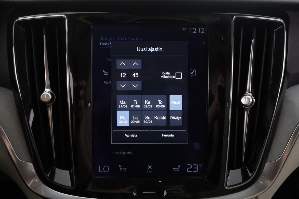 VOLVO V60 2022