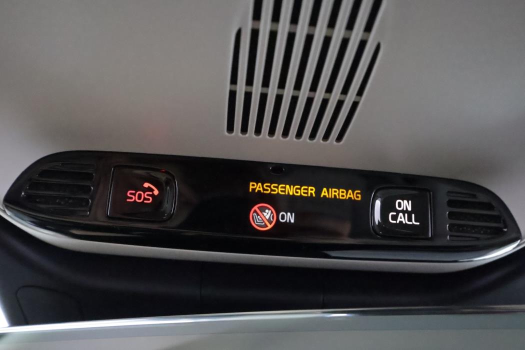 VOLVO V60 2022