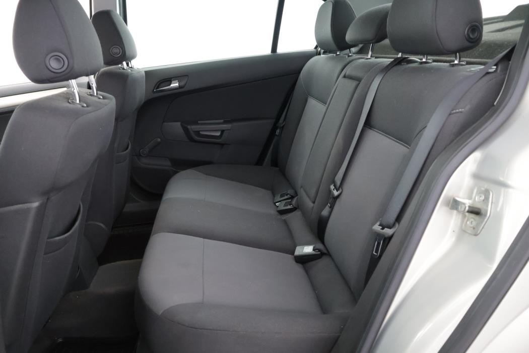 OPEL Astra 2008