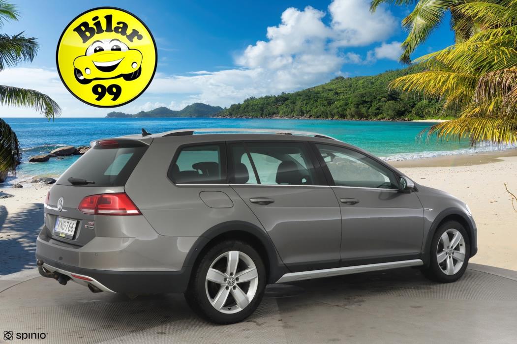 VOLKSWAGEN Golf 2016