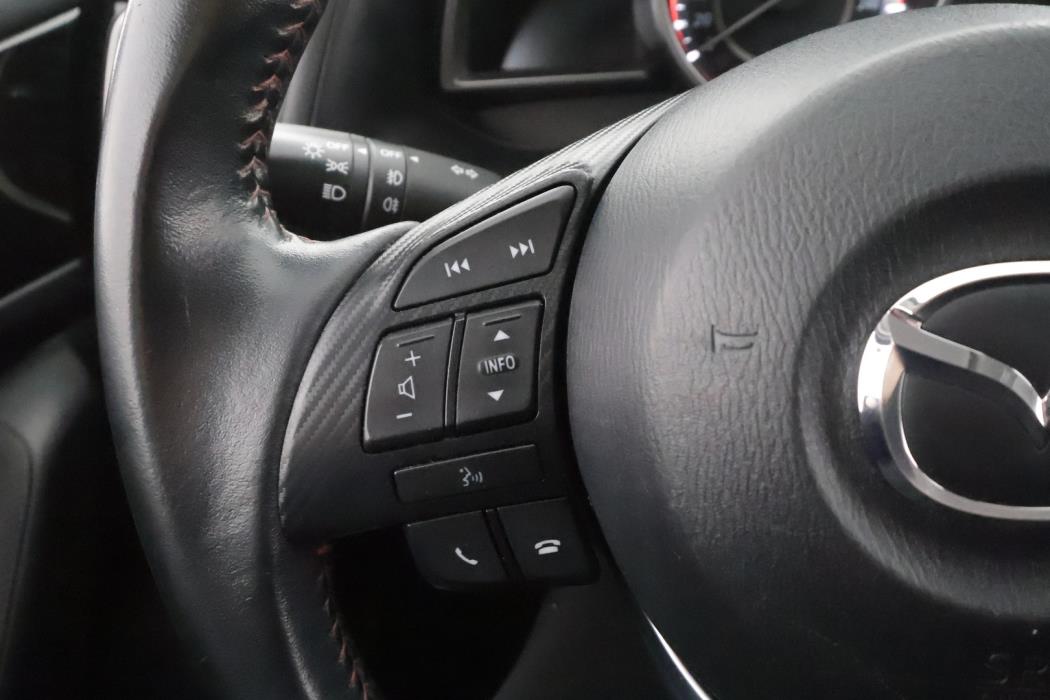 MAZDA Mazda3 2016