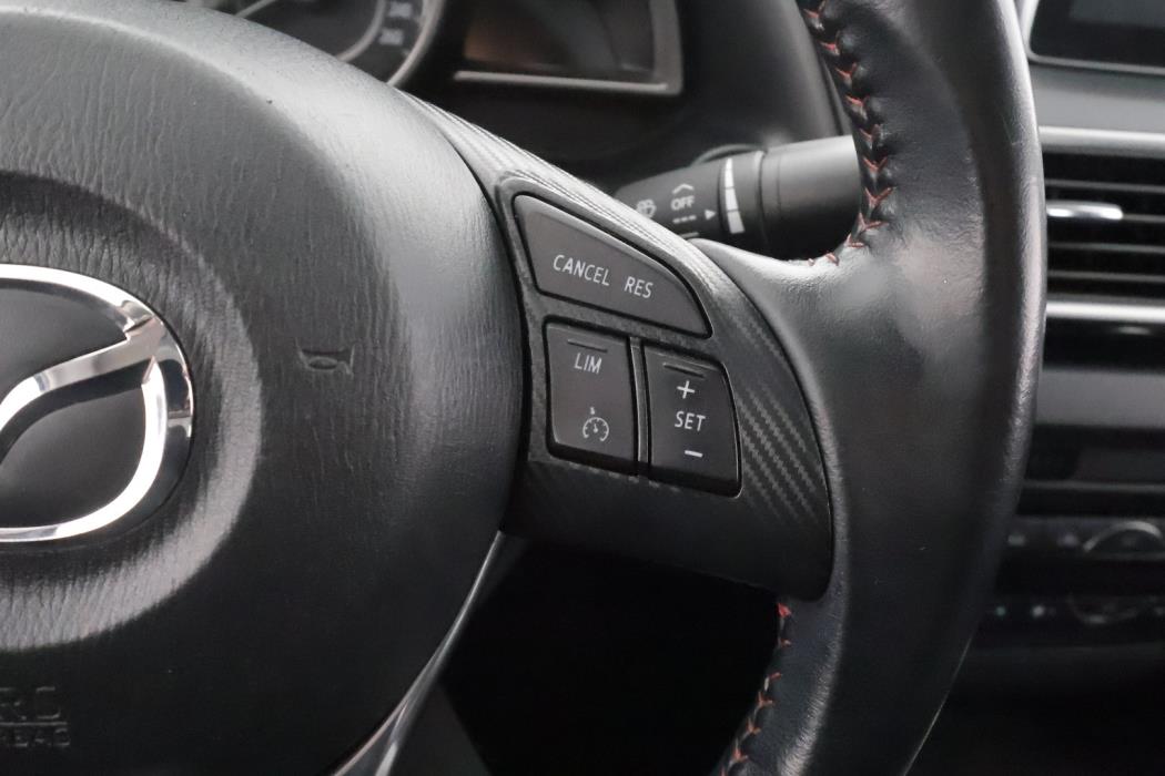 MAZDA Mazda3 2016
