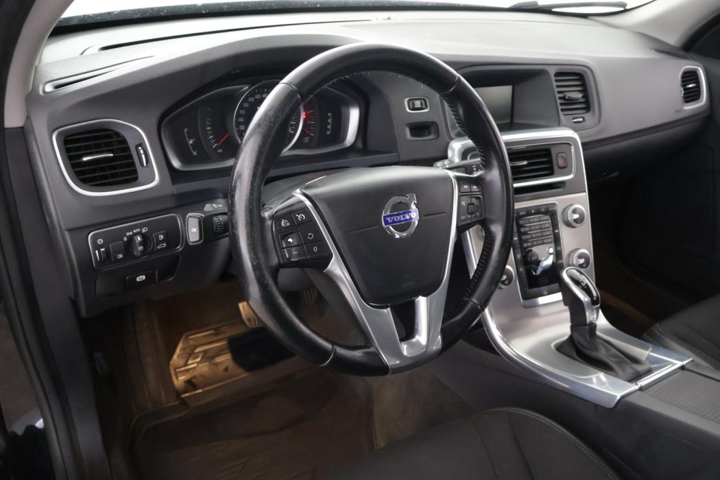 VOLVO V60 Cross Country 2016