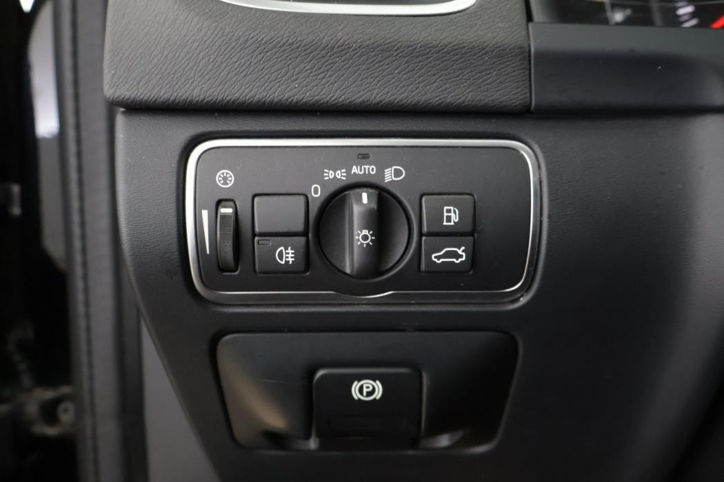 VOLVO V60 Cross Country 2016