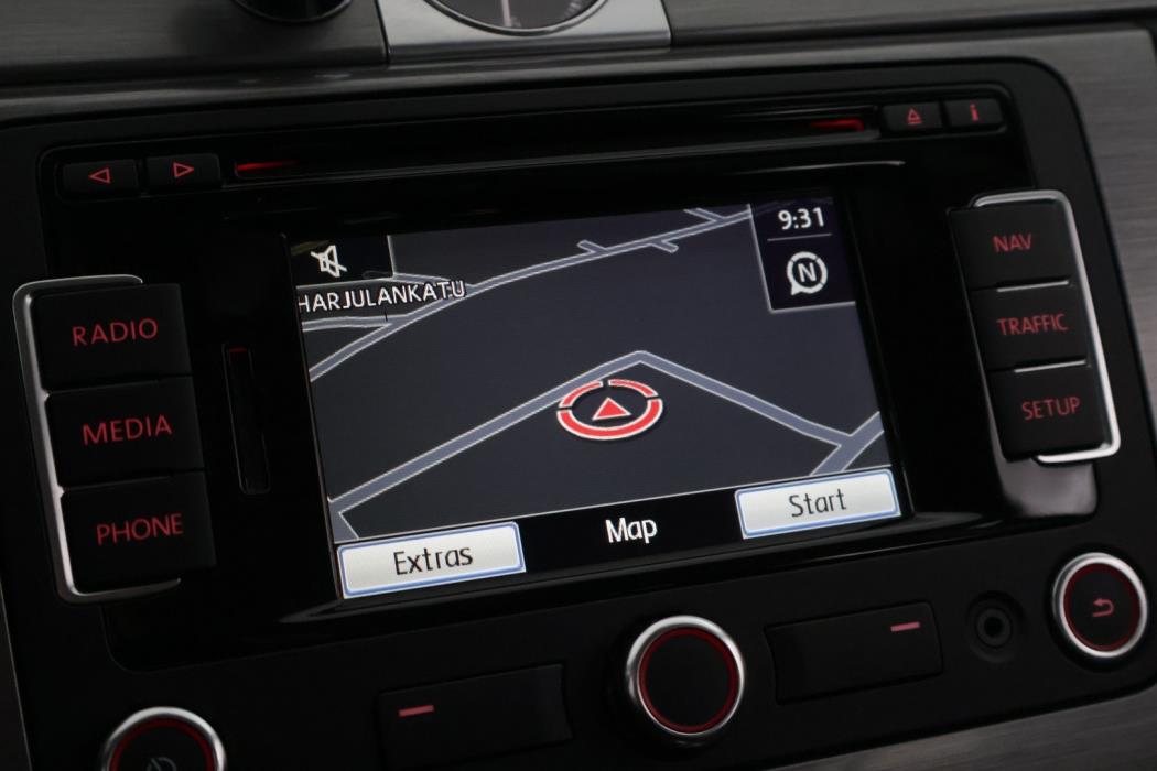 VOLKSWAGEN Passat 2013