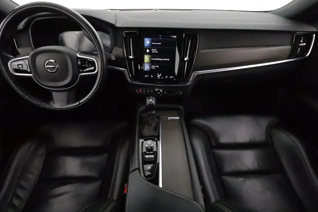 VOLVO V90 Cross Country 2018