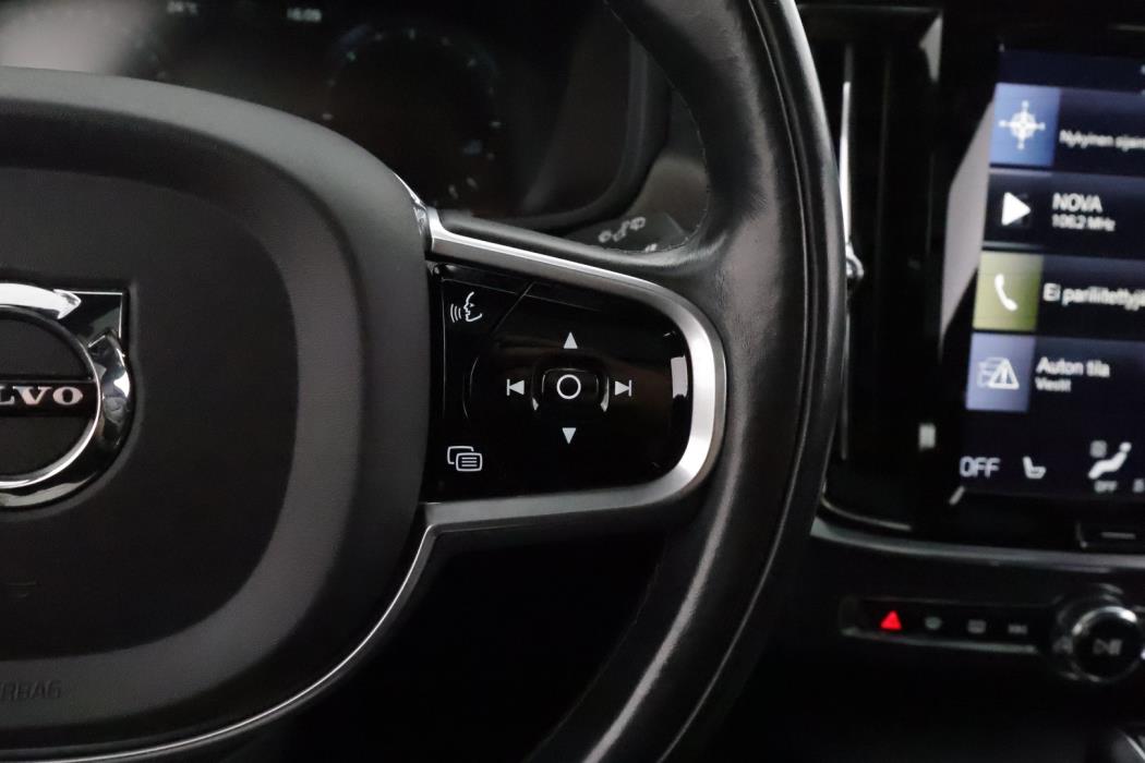 VOLVO V90 Cross Country 2018