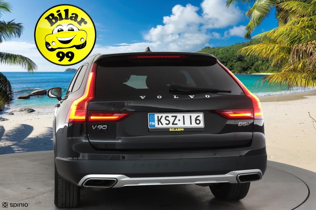 VOLVO V90 Cross Country 2018