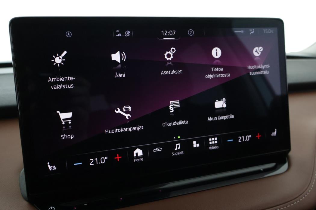 SKODA Enyaq 2022