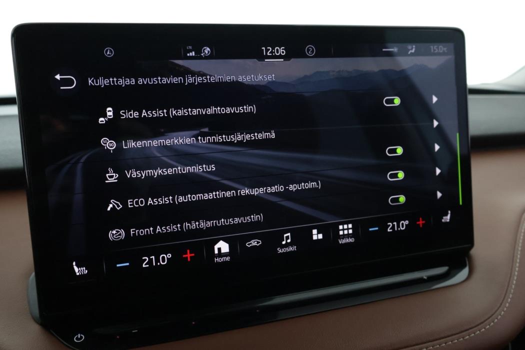 SKODA Enyaq 2022