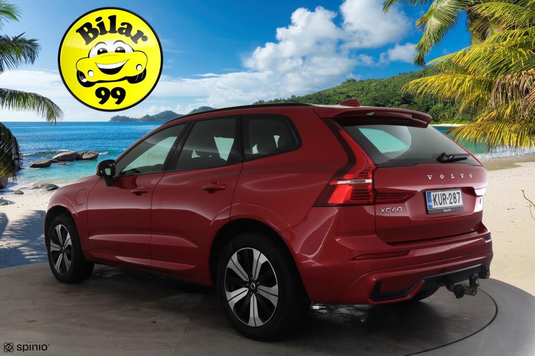 VOLVO XC60 2023