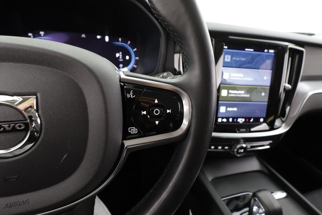 VOLVO V60 Cross Country 2023