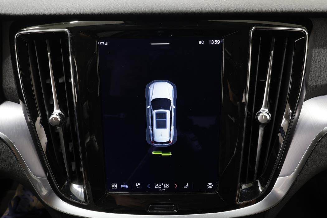 VOLVO V60 Cross Country 2023