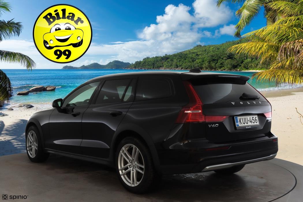 VOLVO V60 Cross Country 2023