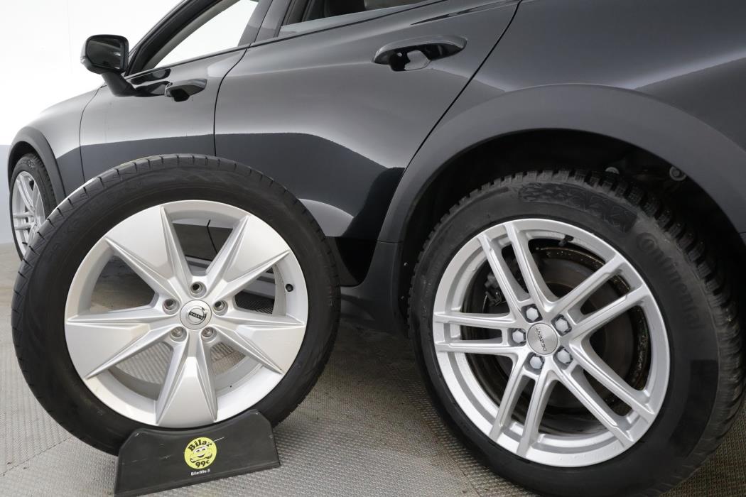 VOLVO V60 Cross Country 2023