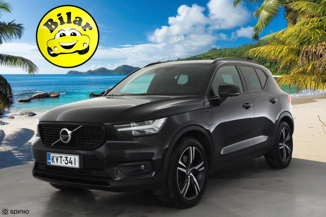 VOLVO XC40 2021