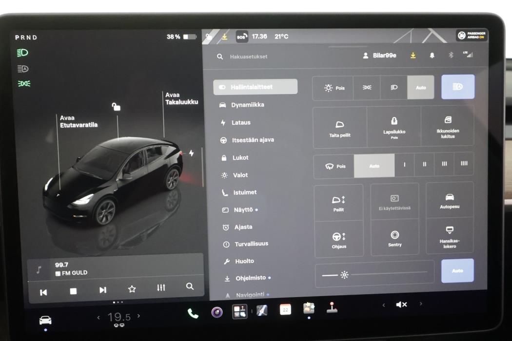 TESLA MODEL Y 2023