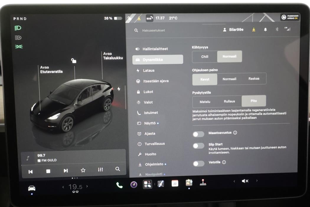 TESLA MODEL Y 2023