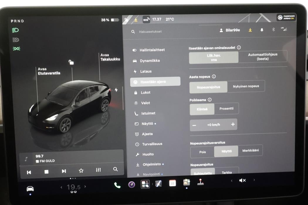TESLA MODEL Y 2023