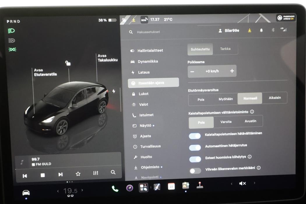 TESLA MODEL Y 2023